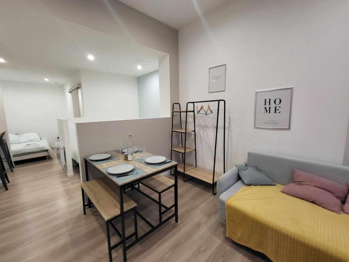 Appartement Canada 1 Валенсиен Екстериор снимка