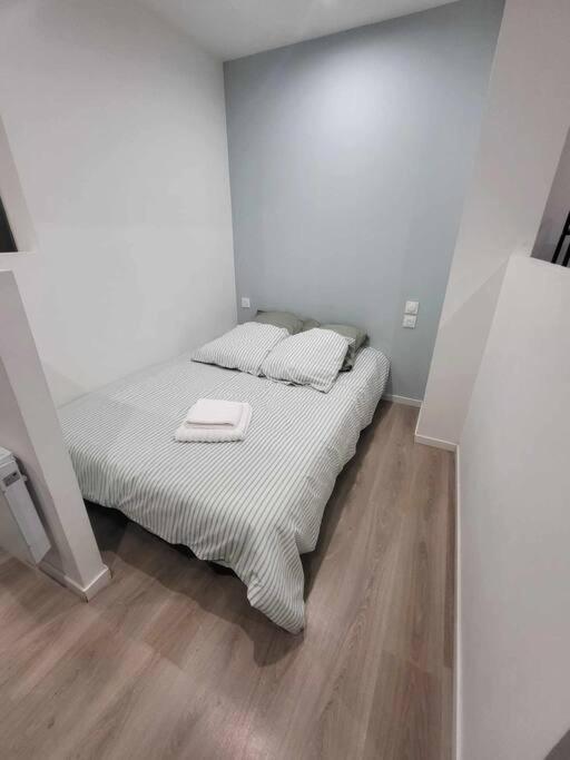 Appartement Canada 1 Валенсиен Екстериор снимка